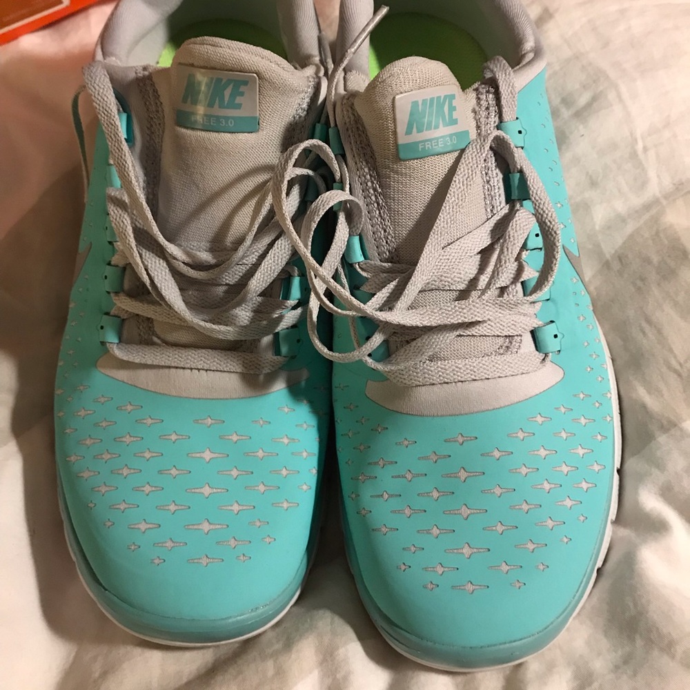 Special edition Tiffany blue Nike Free sneakers
